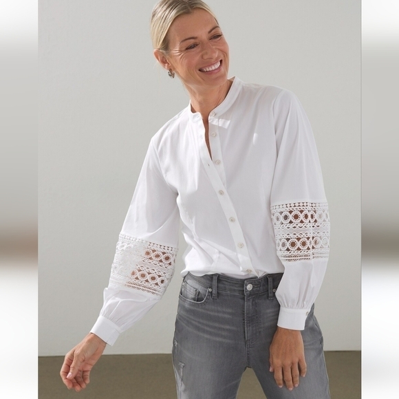 Chico's Poplin sleeve White Blouse Lace Sleeve Detail Button Down L beach Top - Picture 1 of 7